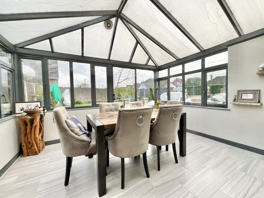 Corner Ways, Derrington, ST18