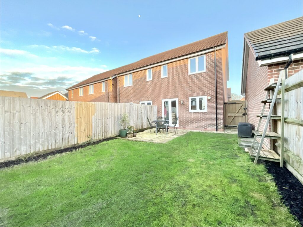 Skylark Row, Baldwins Gate, ST5