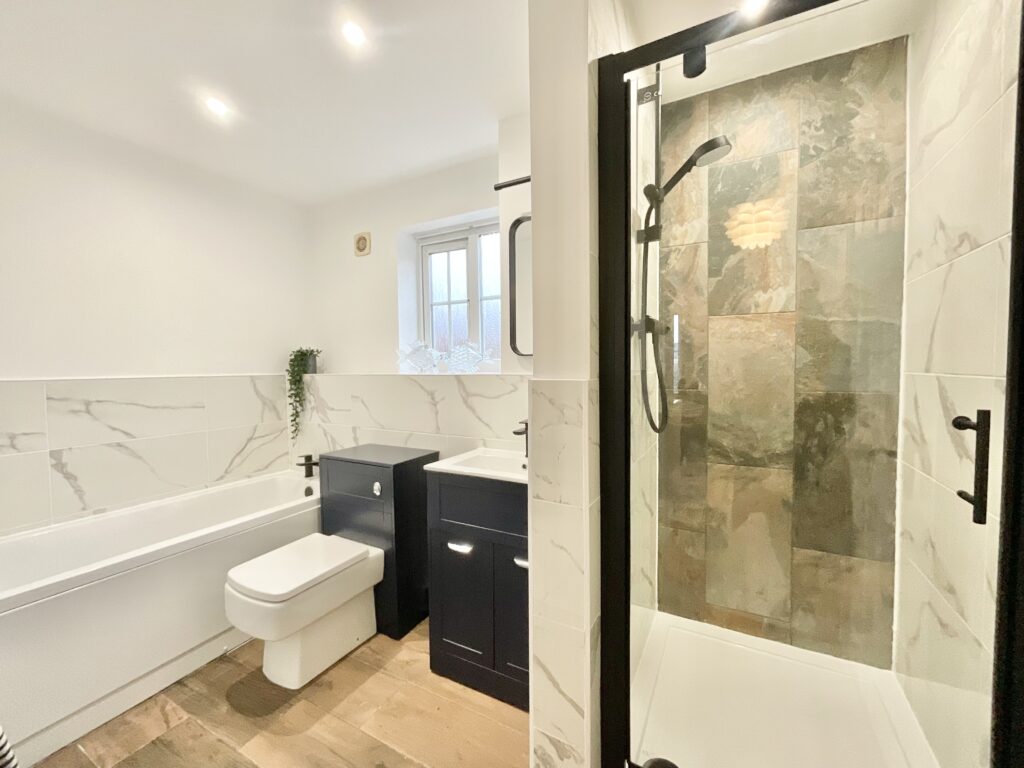 Cressey Close, Stone, ST15