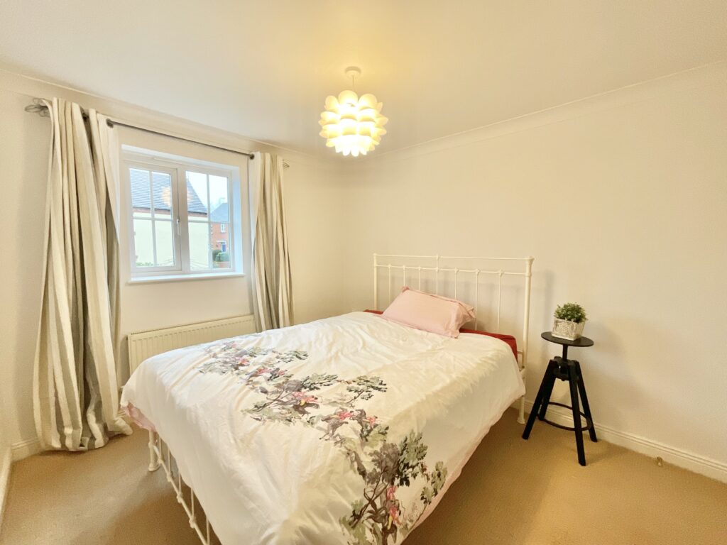 Cressey Close, Stone, ST15