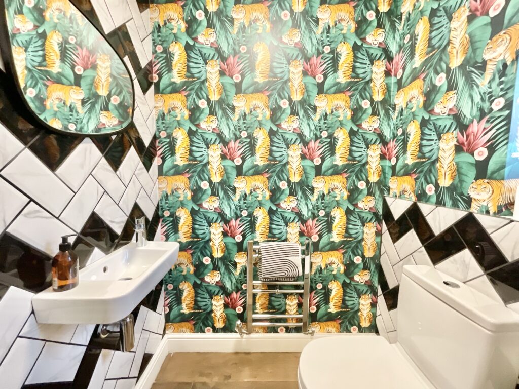 Cressey Close, Stone, ST15