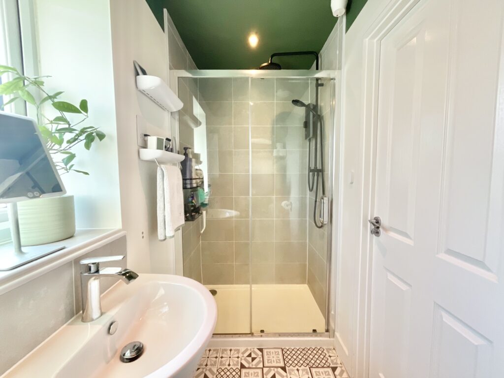 Fell Avenue, Newcastle, ST5