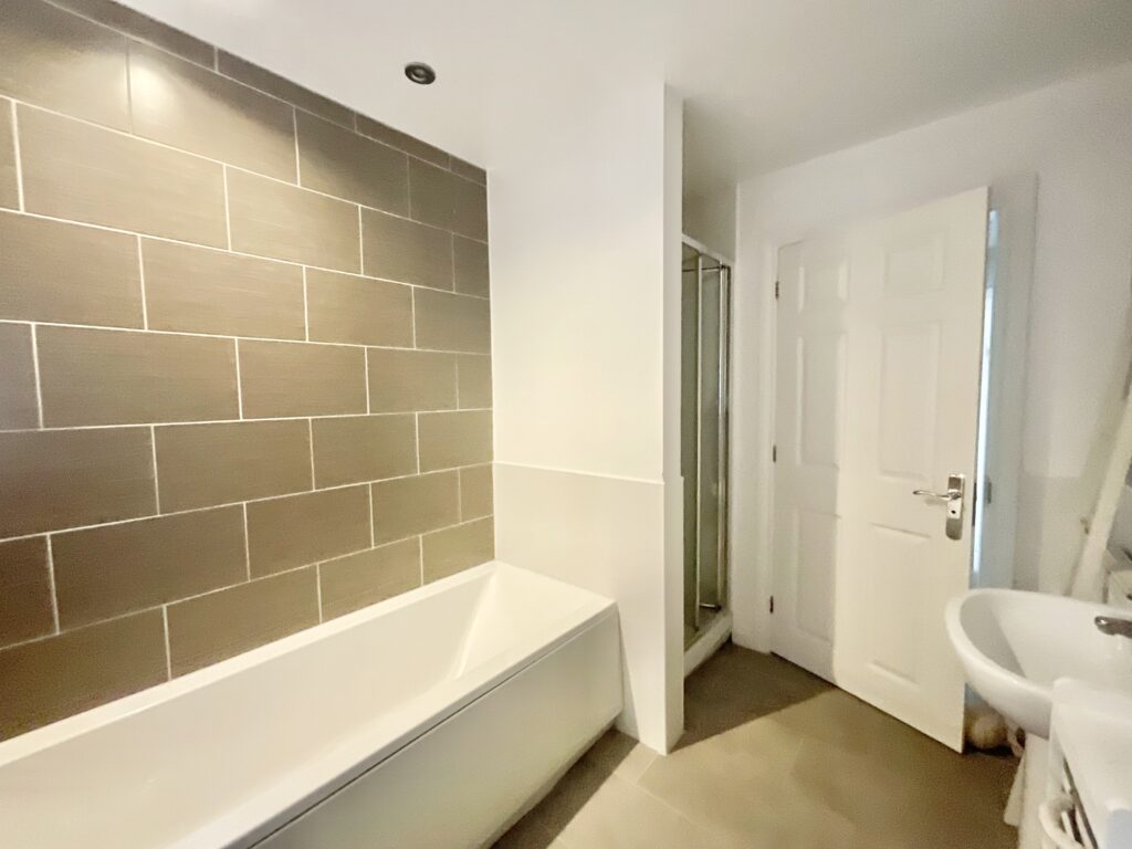 Kirkland Lane, Stoke-On-Trent, ST4