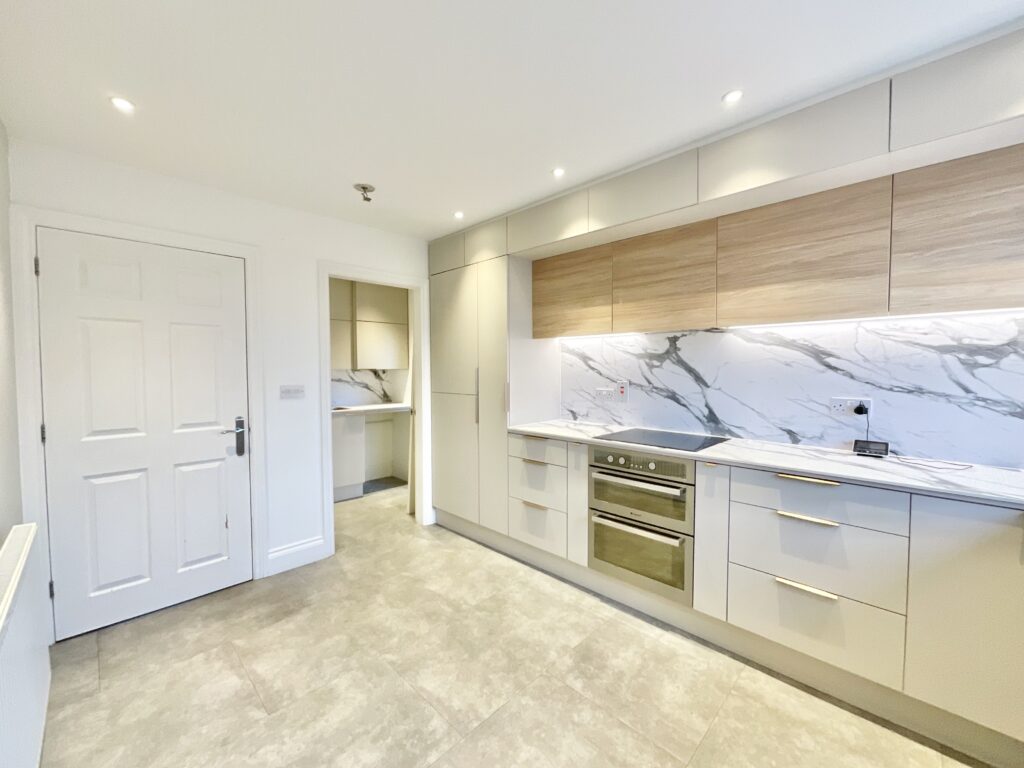 Kirkland Lane, Stoke-On-Trent, ST4