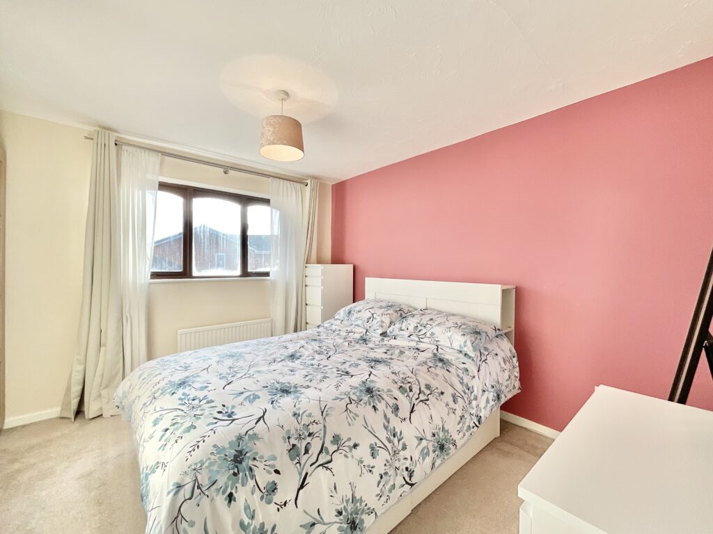 Kingsland Road, Stone, ST15