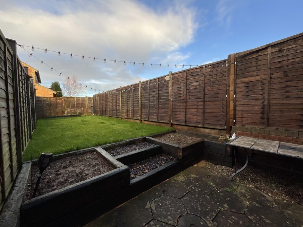 Kingsland Road, Stone, ST15