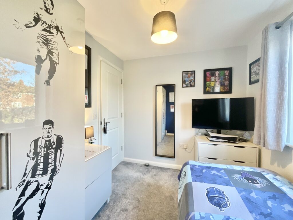 Candler Drive, Stone, ST15