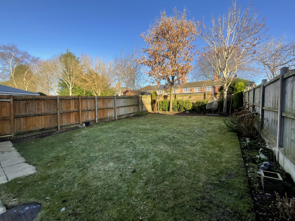 Candler Drive, Stone, ST15