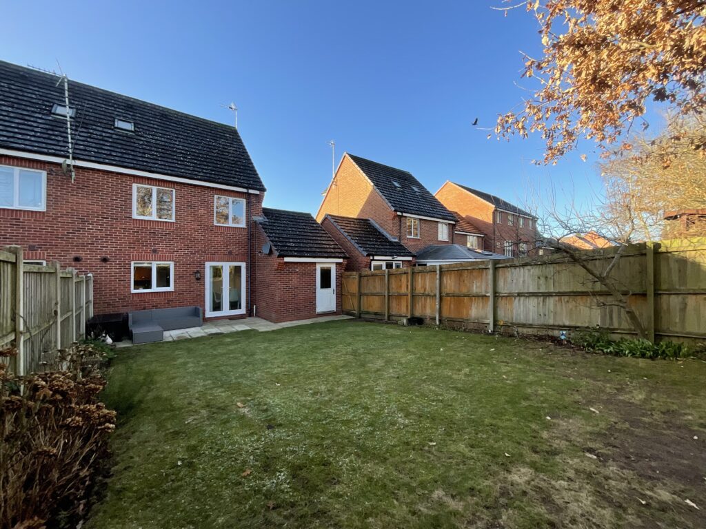 Candler Drive, Stone, ST15