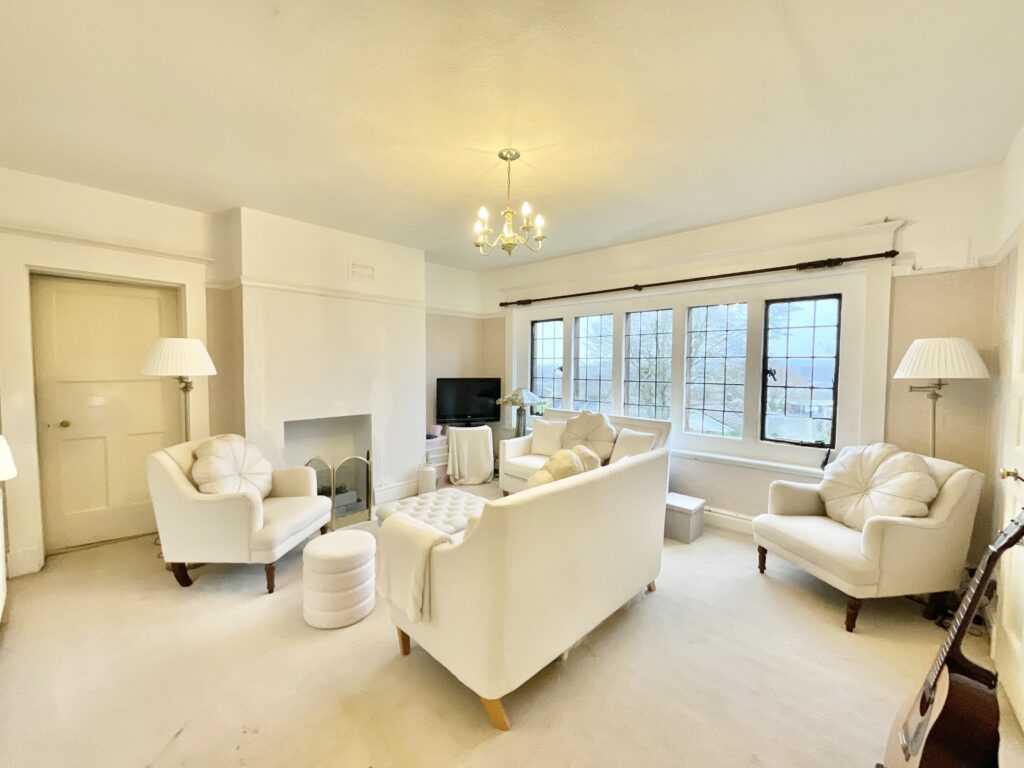 Radford Rise, The Shawms Radford Rise, ST17