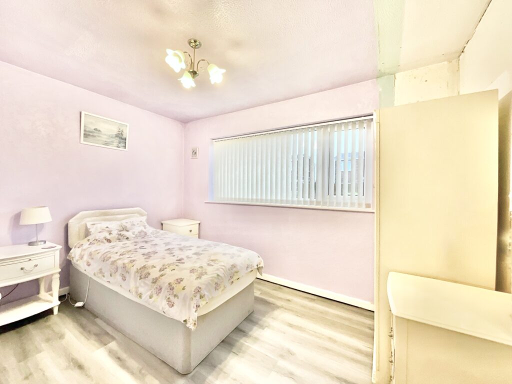 Croxden Close, Cheadle, ST10