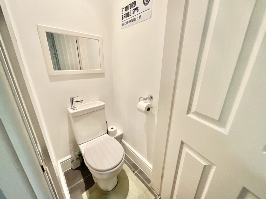 Victor Street, Stone, ST15