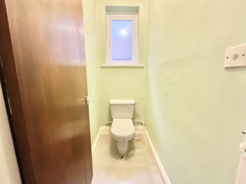 Walleys Drive, Newcastle, ST5