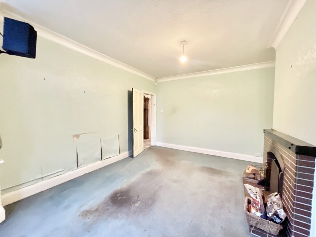 Walleys Drive, Newcastle, ST5