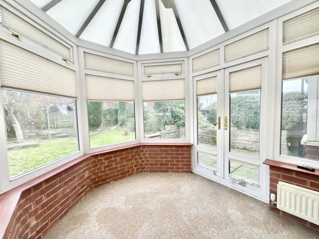 Walleys Drive, Newcastle, ST5