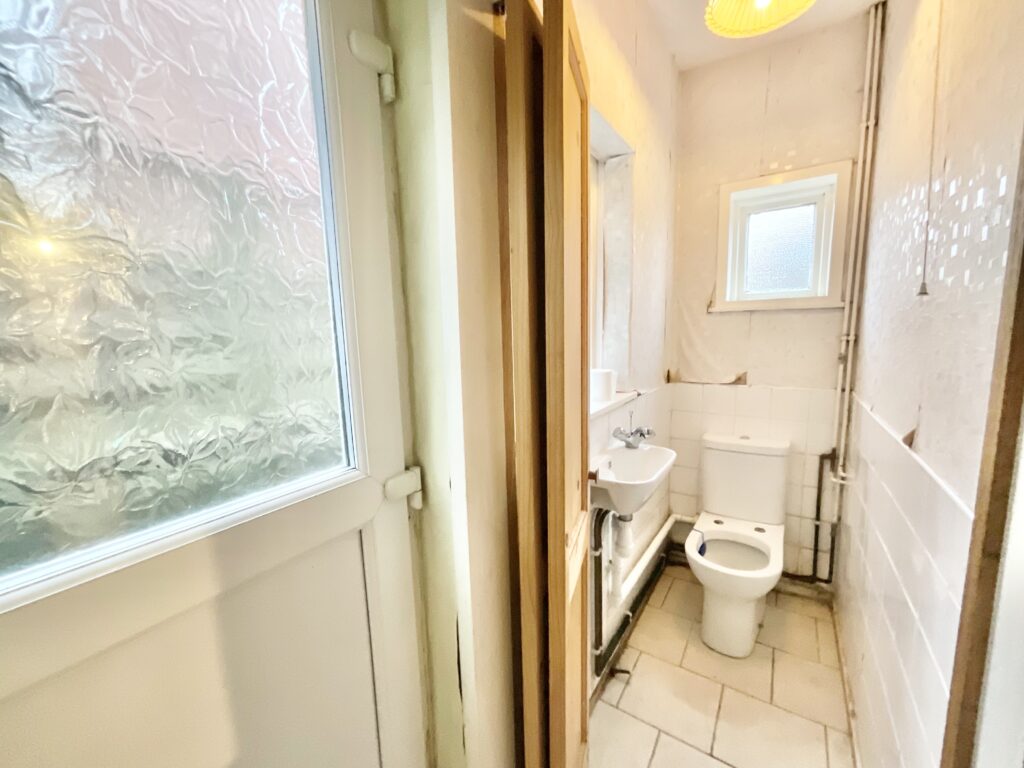 Walleys Drive, Newcastle, ST5