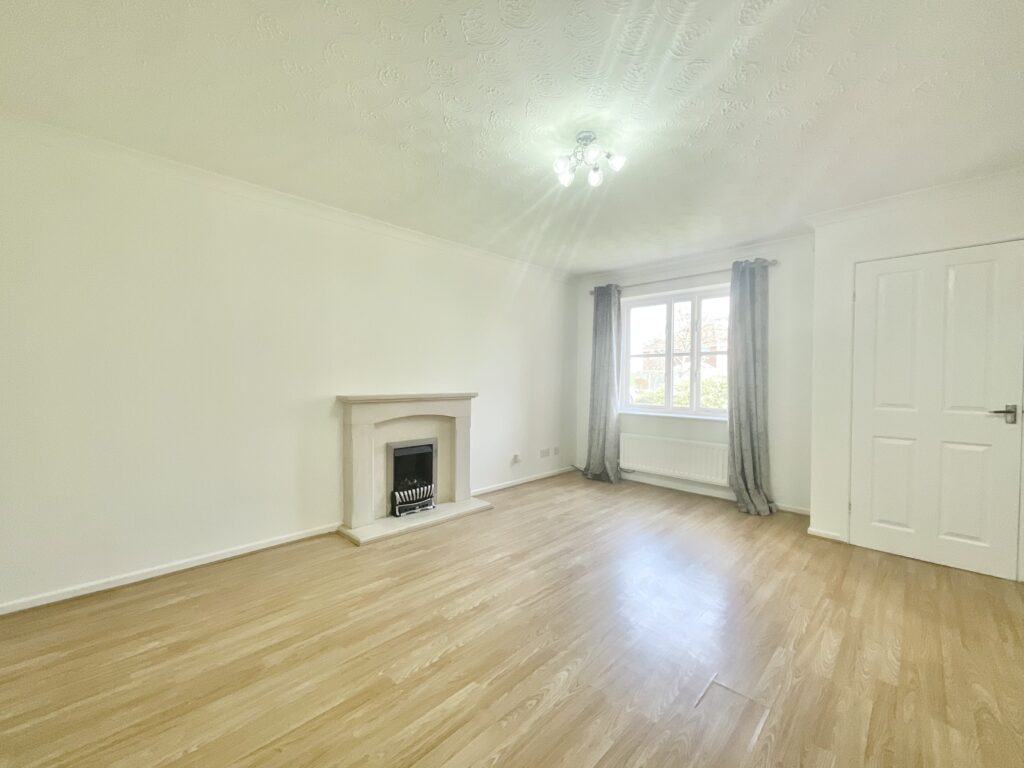 Lambourn Drive, Leighton, CW1