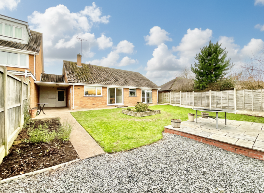 Billington Lane, Derrington, ST18