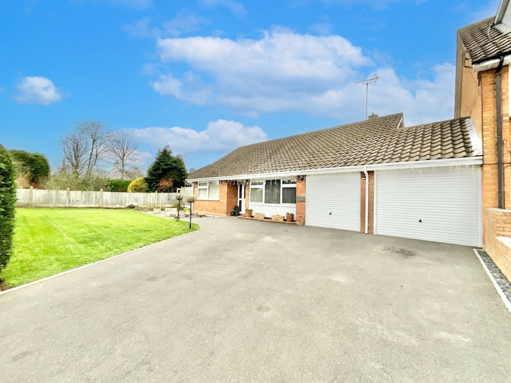 Billington Lane, Derrington, ST18