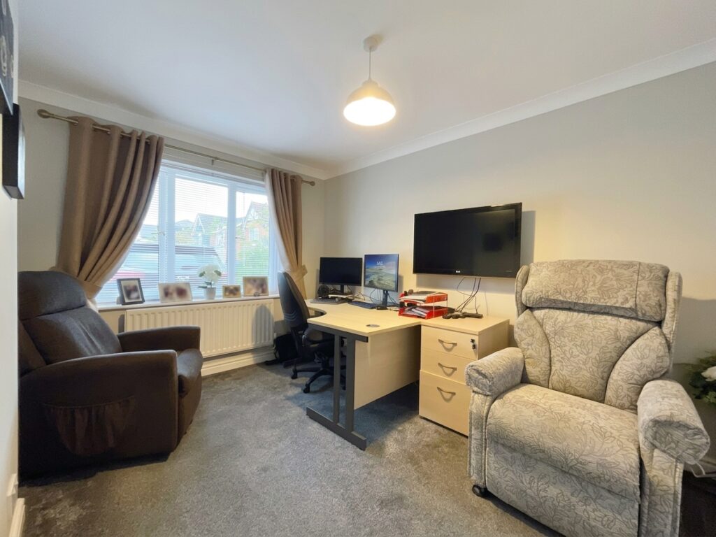 Huntersfield, Shavington, CW2