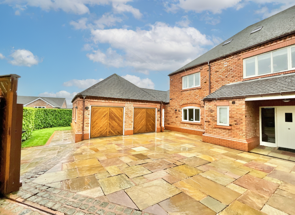 Snape Hall Road, Whitmore, ST5