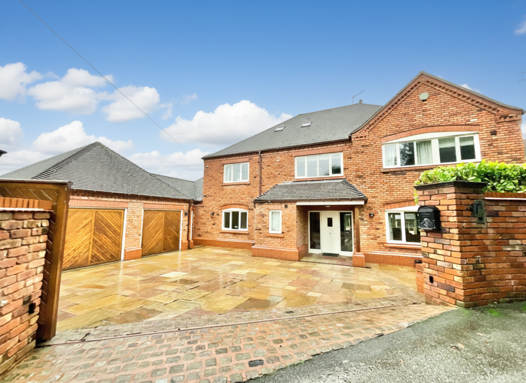 Snape Hall Road, Whitmore, ST5