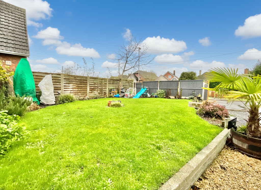 Corner Ways, Derrington, ST18