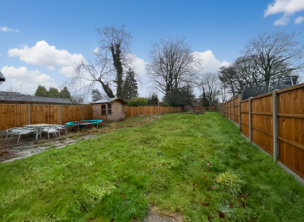 Uttoxeter Road, Blythe Bridge, ST11