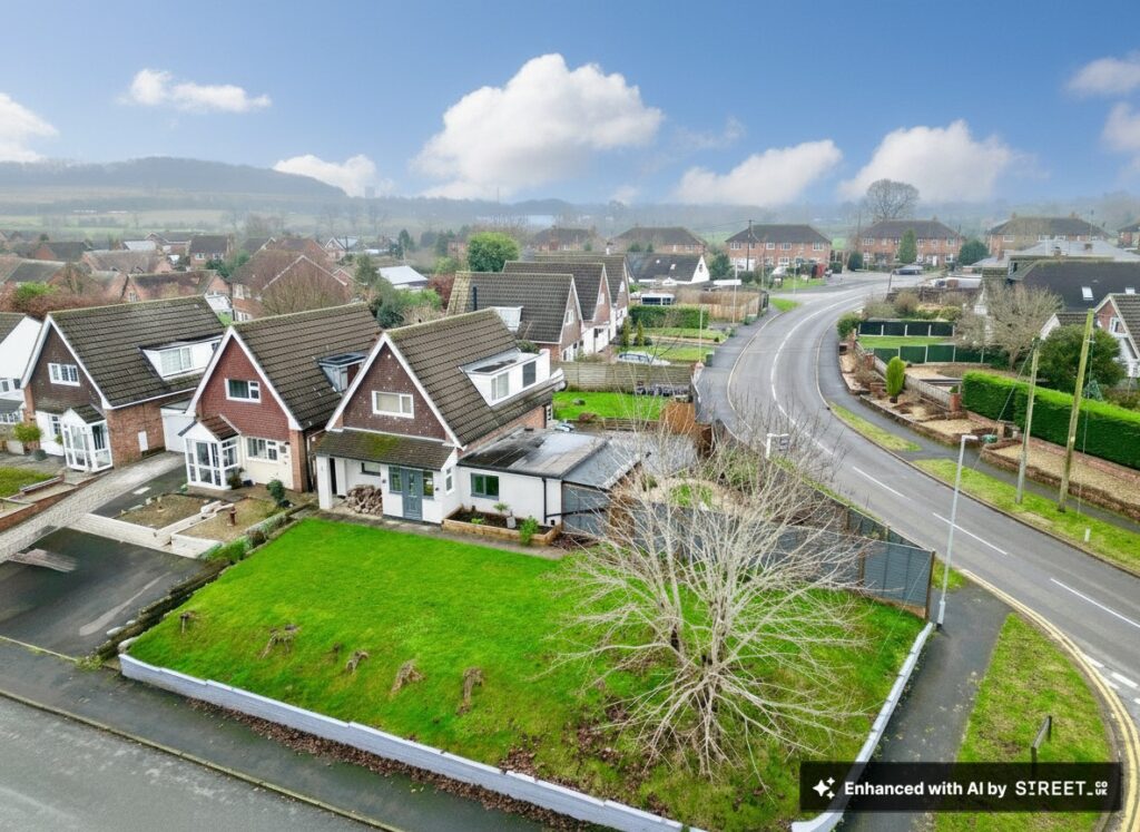 Corner Ways, Derrington, ST18