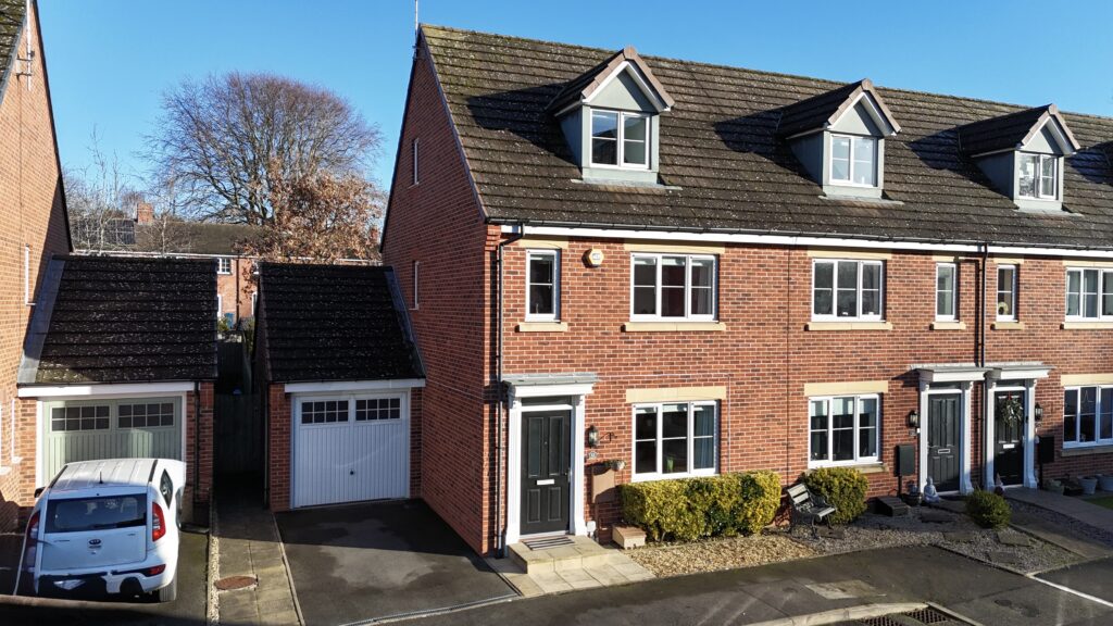 Candler Drive, Stone, ST15