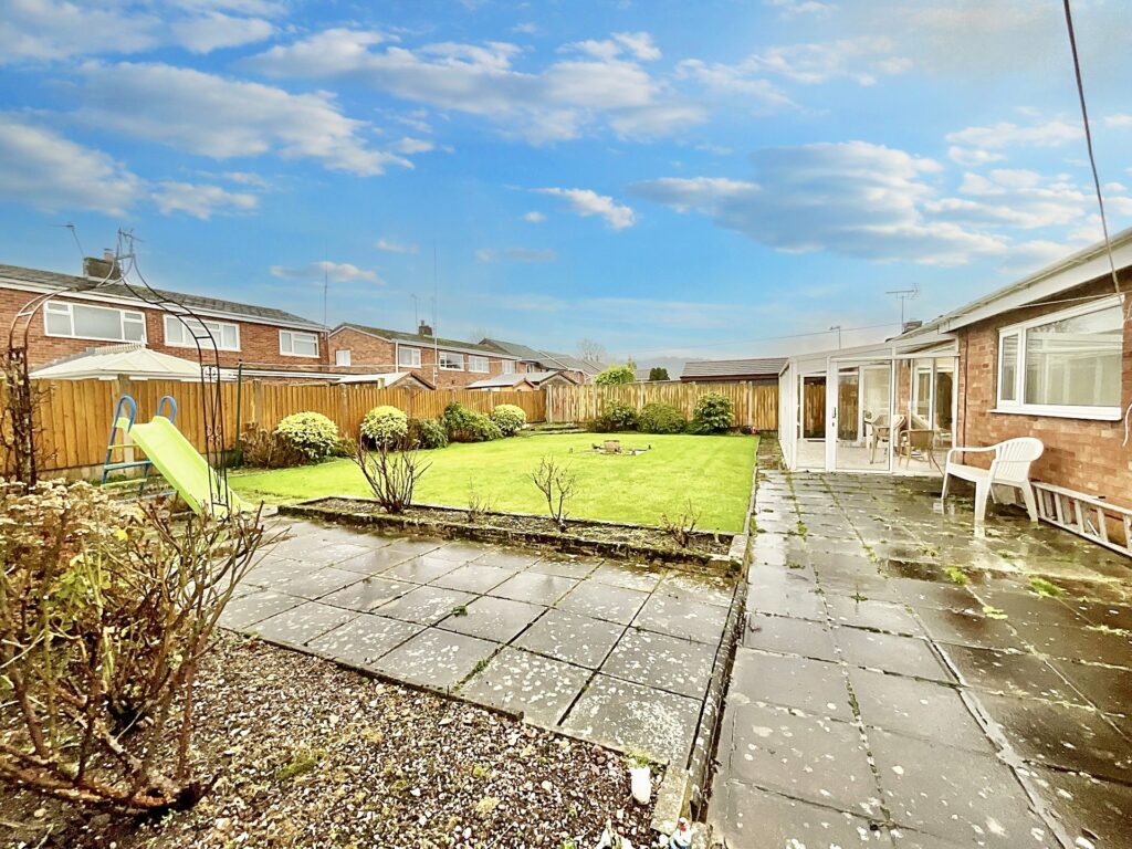 Croxden Close, Cheadle, ST10