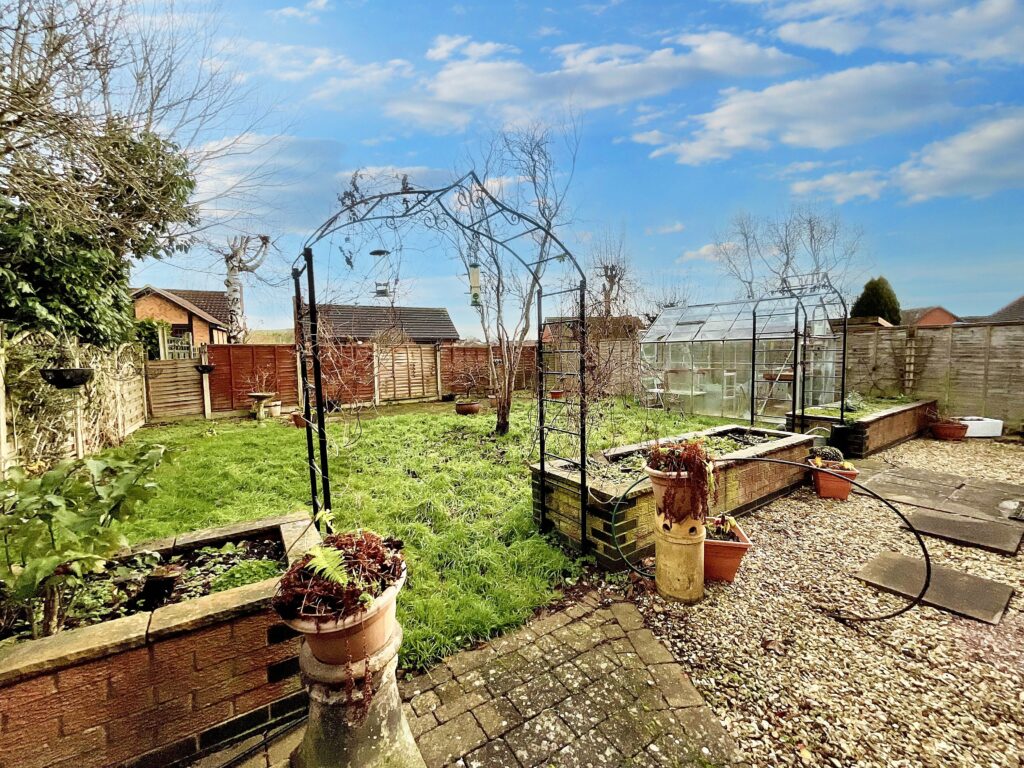 Sheridan Way, Stone, ST15