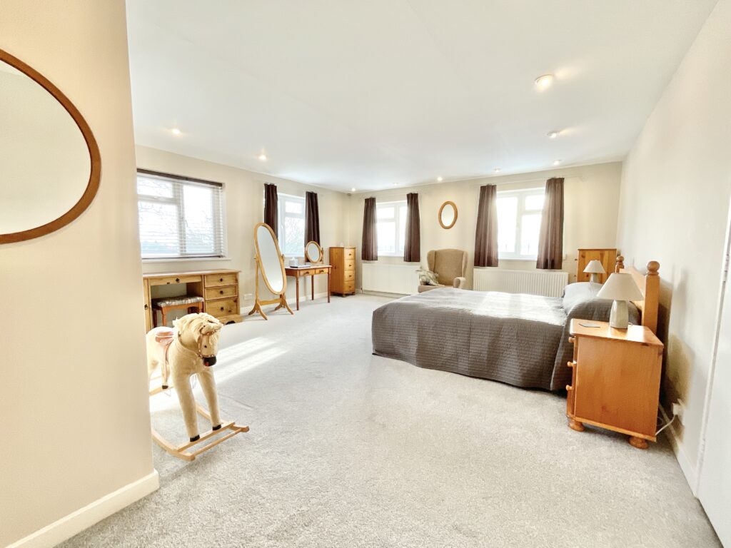 Ranton, Stafford, ST18