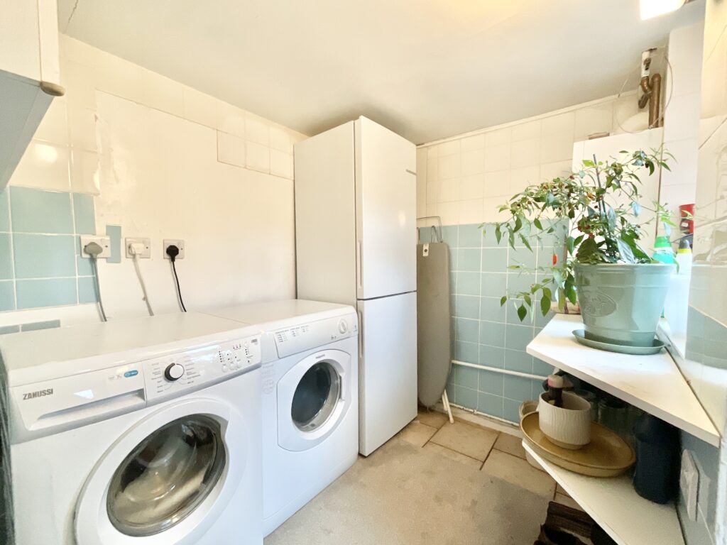 Churchfield Road, Eccleshall, ST21