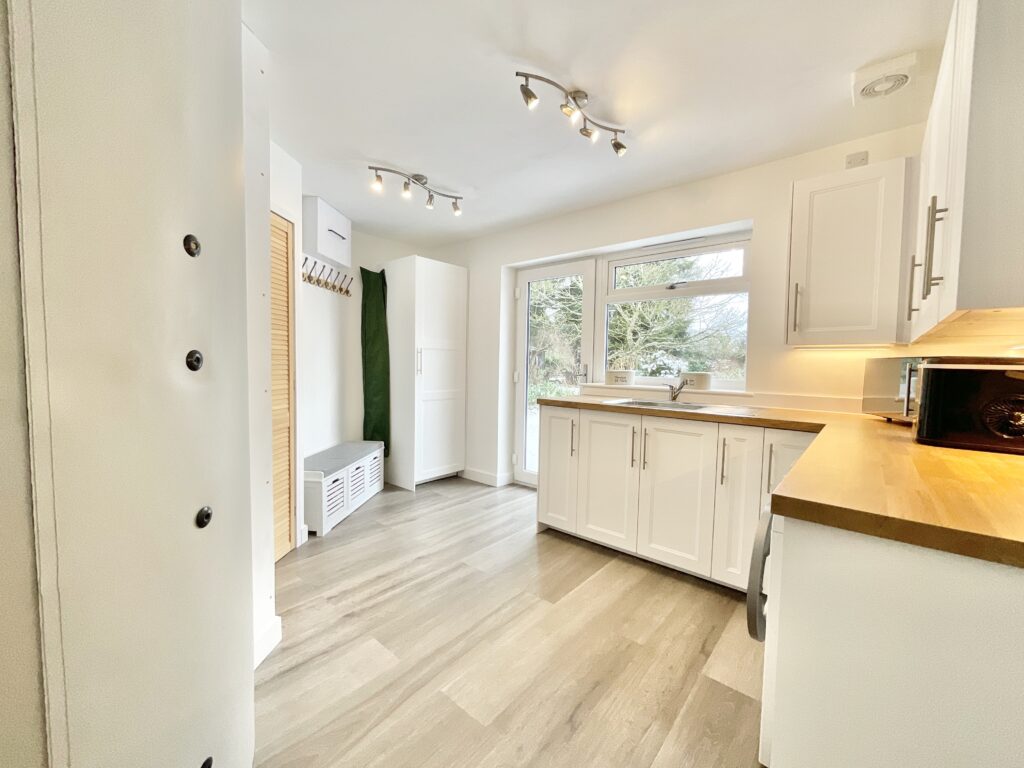 Ranton, Stafford, ST18