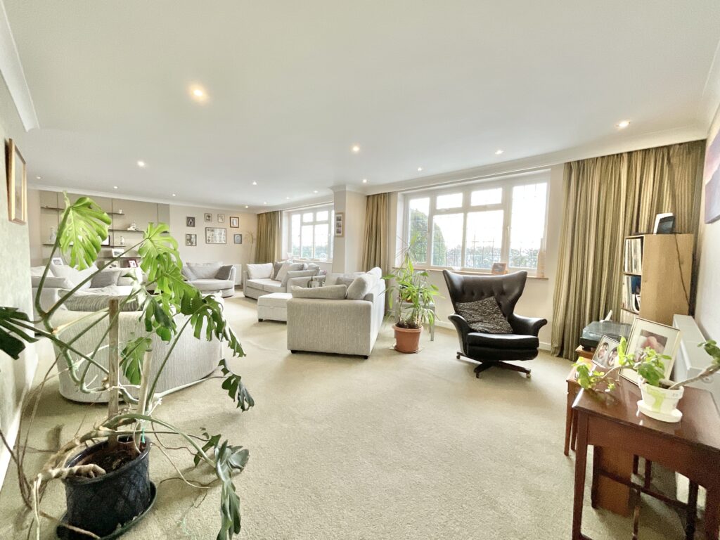 Ranton, Stafford, ST18