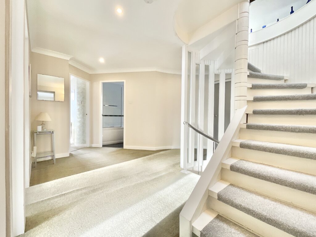 Ranton, Stafford, ST18