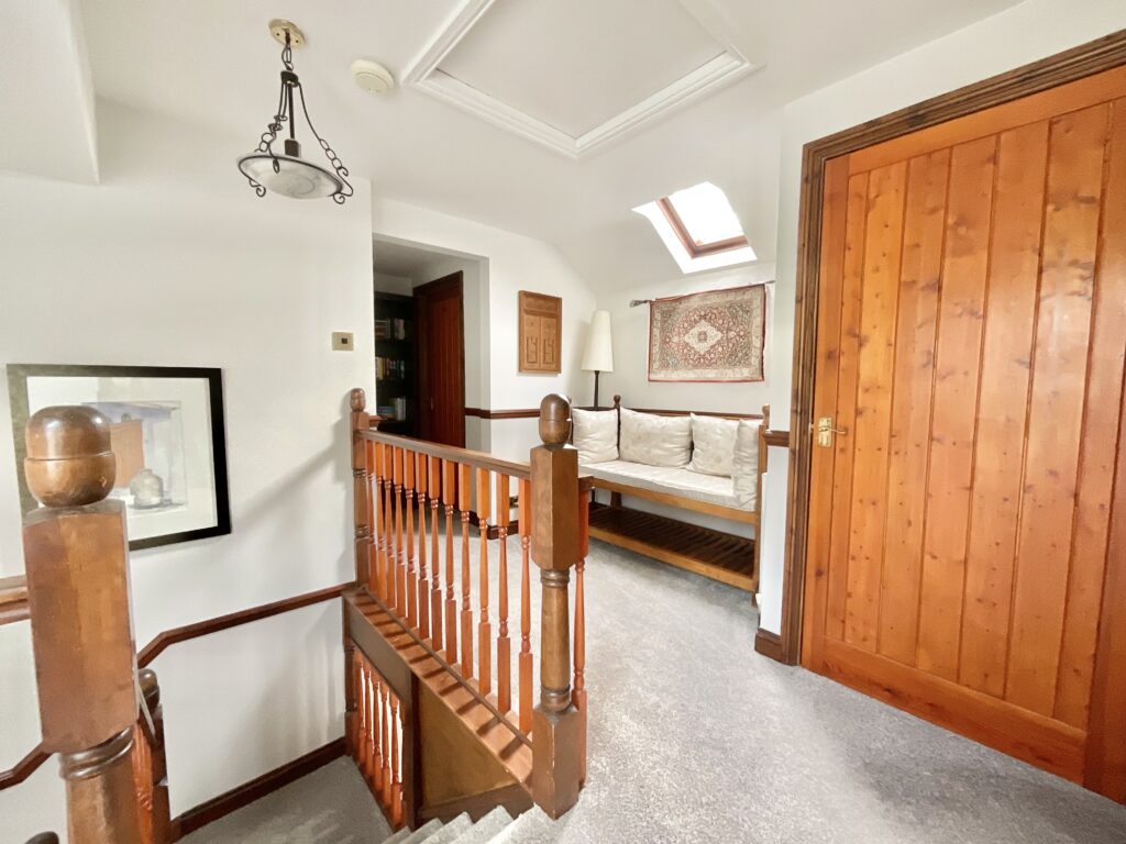 Moss Lane, Hilderstone, ST15