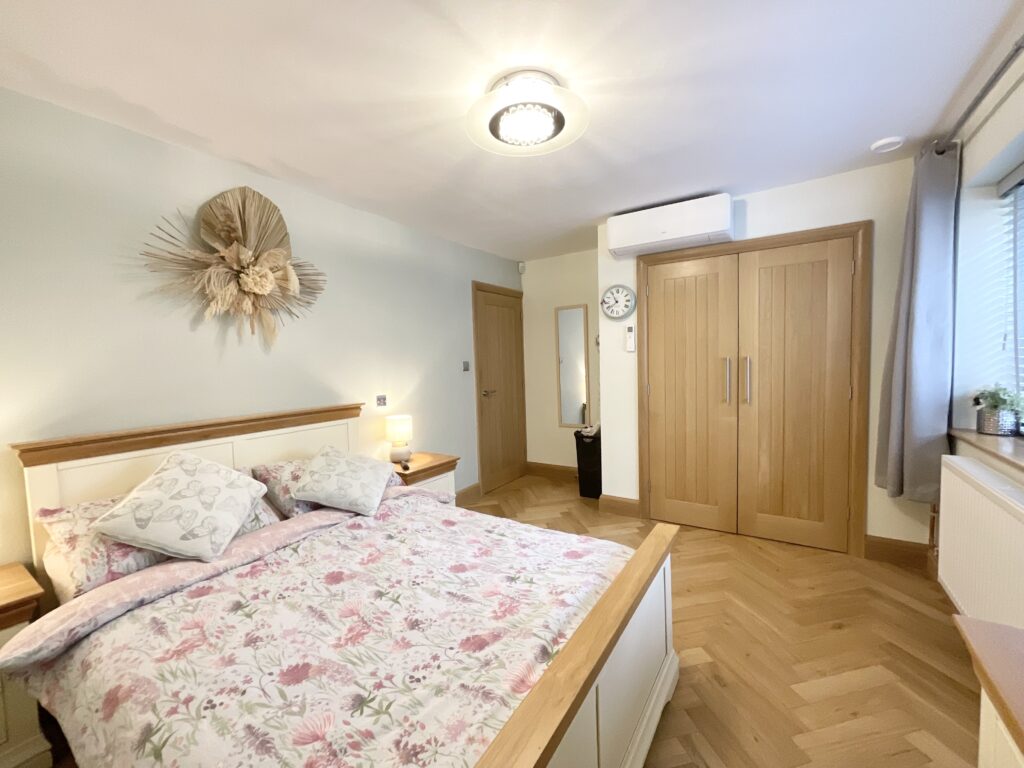 Eastwick Crescent, Stoke-On-Trent, ST4