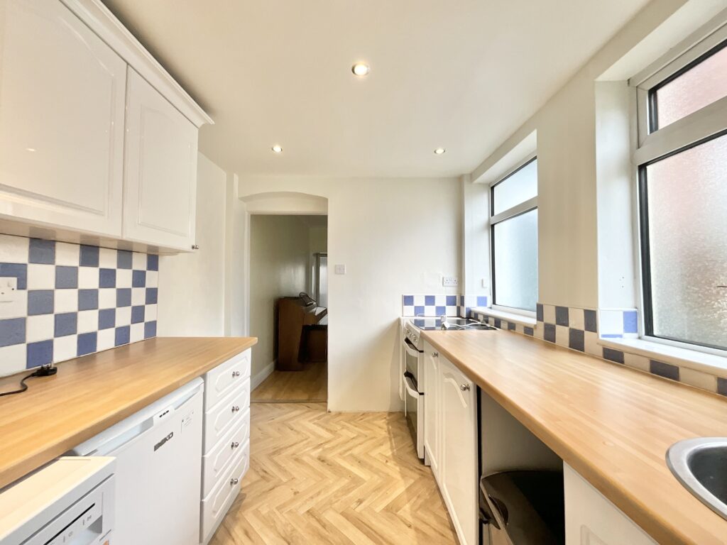 Queen Street, Cheadle, ST10