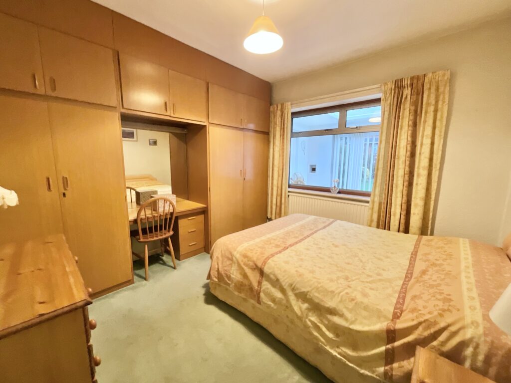 New Inn Lane, Stoke-On-Trent, ST4