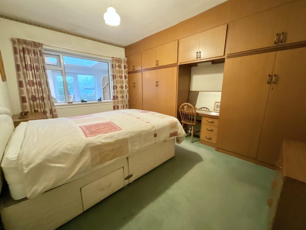 New Inn Lane, Stoke-On-Trent, ST4