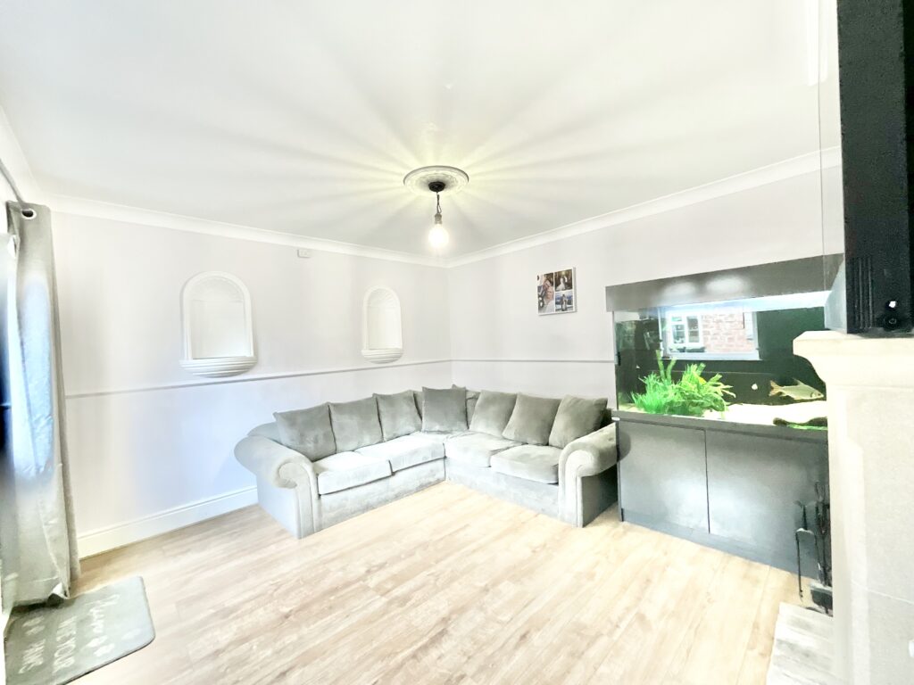 Newhall Street, Kingsley, ST10