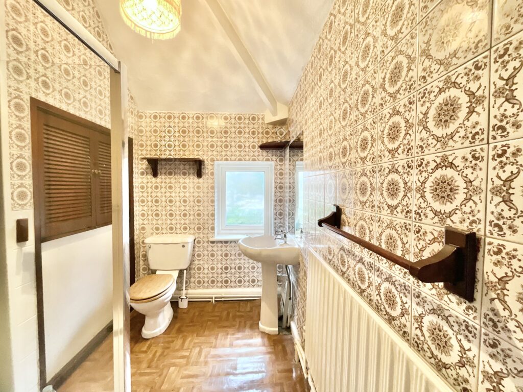 Uttoxeter Road, Blythe Bridge, ST11