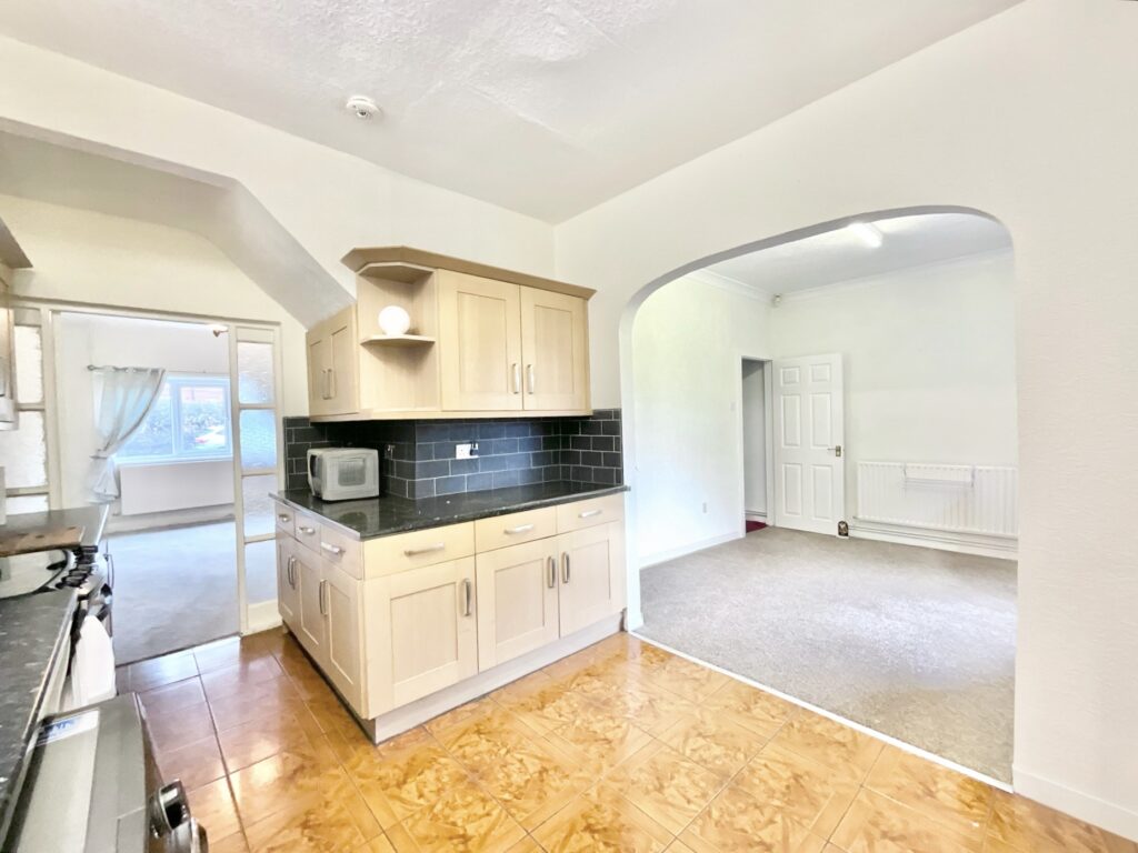 Uttoxeter Road, Blythe Bridge, ST11