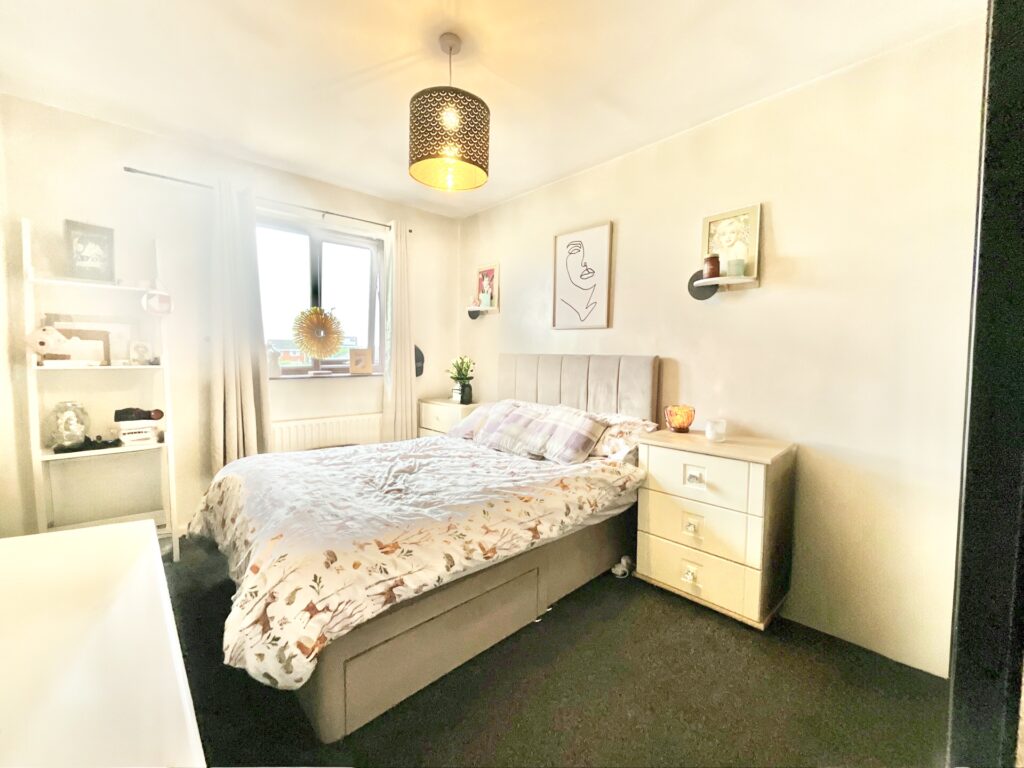 Farnworth Road, Stoke-On-Trent, ST3