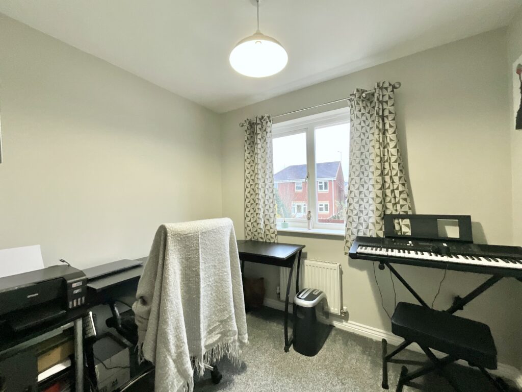 Balmoral Drive, Cheadle, ST10