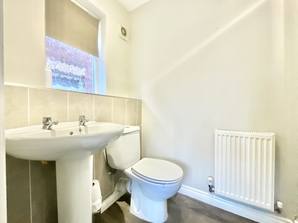 Balmoral Drive, Cheadle, ST10