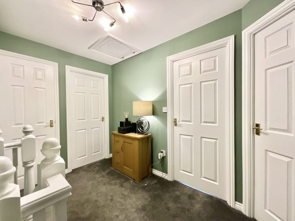 Balmoral Drive, Cheadle, ST10