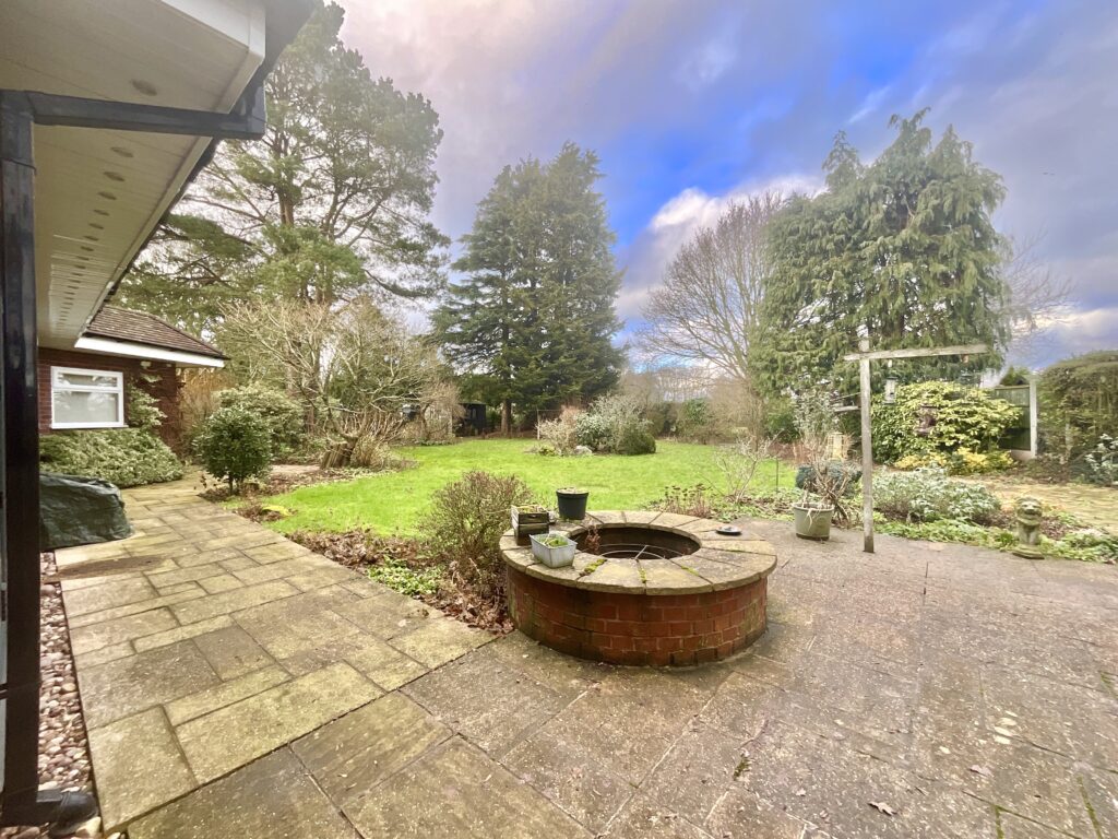 Ranton, Stafford, ST18